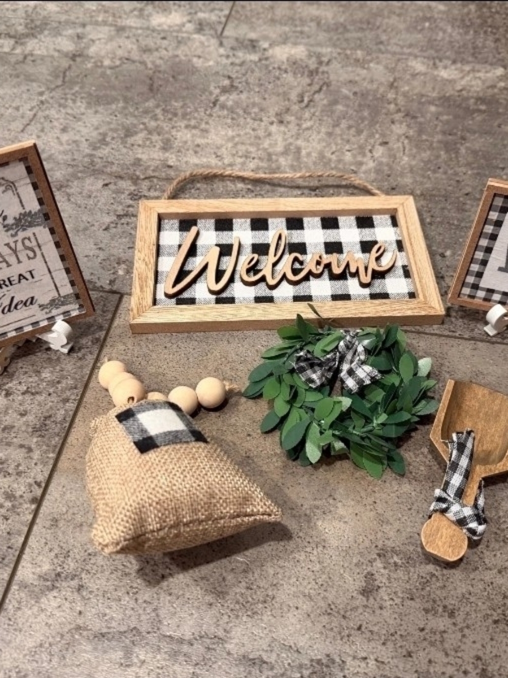 Welcome Plaque and Farmhouse Decor Set in Black, White & Natural